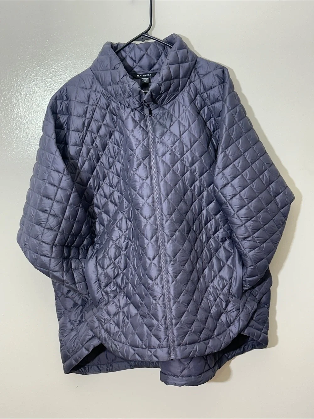 Athleta Quilted Charcoal Gray Packable Puffer Jacket